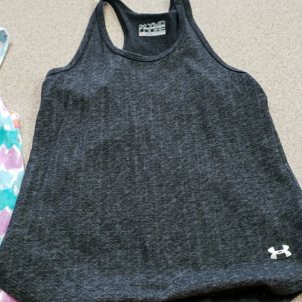 Tank top bundle - Picture 5 of 8